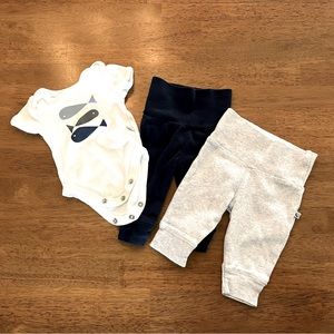 Newborn pants and onesie set